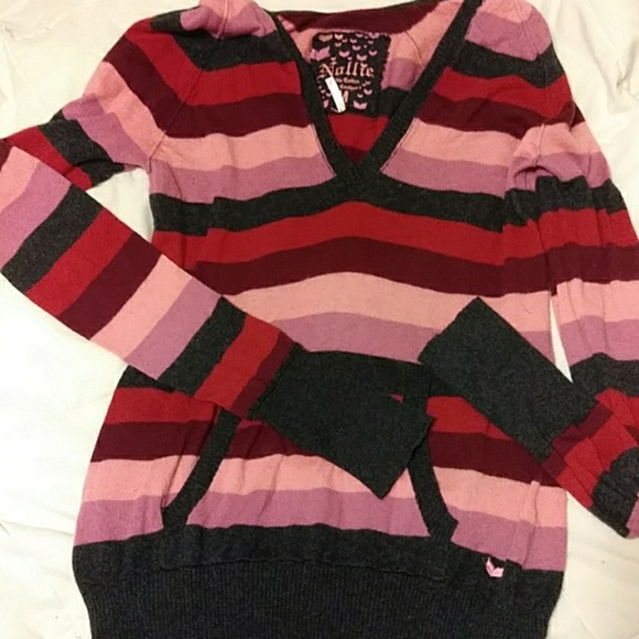 Light wt sweater - Picture 1 of 2
